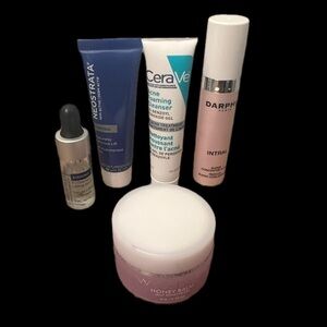 Skincare set 5 pieces Brand New